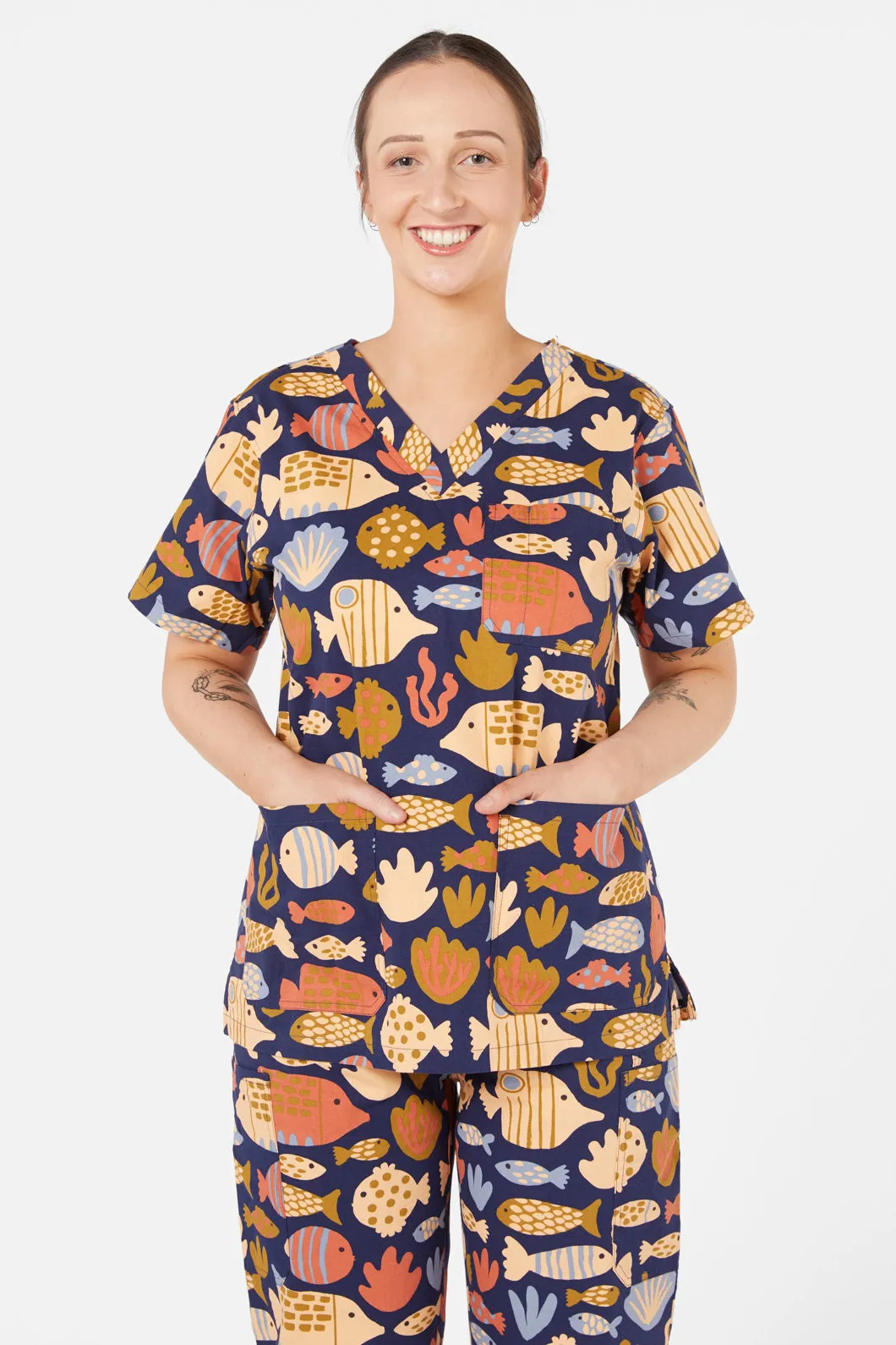 Aquarium Scrubs Set